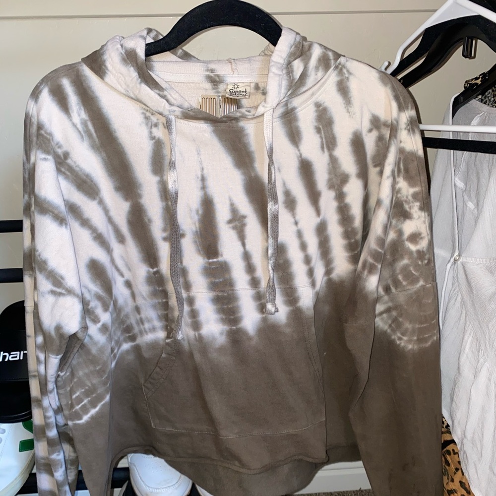 Cropped Tie Dye Hoodie